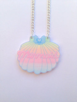 bombisbomb:  Pastel ‘Mermaid’ Necklace Ű.44 