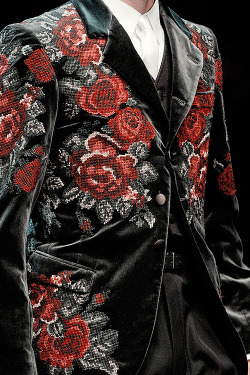 oldfashionedvillain:Dolce & Gabbana Fall 2013 Menswear