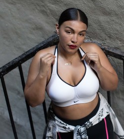 thinfatfit:  Paloma Elsesser for Nike