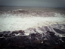 goodluck-godspeed:  .went down to the beach to feel the freezing