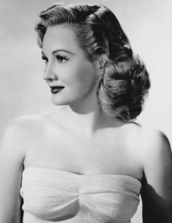 blondecrazydame:  Virginia Mayo 