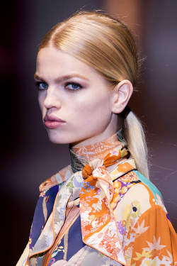 thefashionbubble:  Daphne Groeneveld at Gucci Spring/Summer 2015.