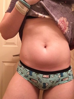 inabluedr3am:  undies from when I was skinny but whatever  (back