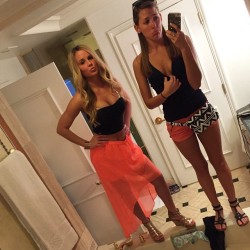 meanwhileinvegas:  In it to #Wynn it 😘🎊🎰 by gennaii