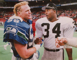 BO KNOWS BOZ