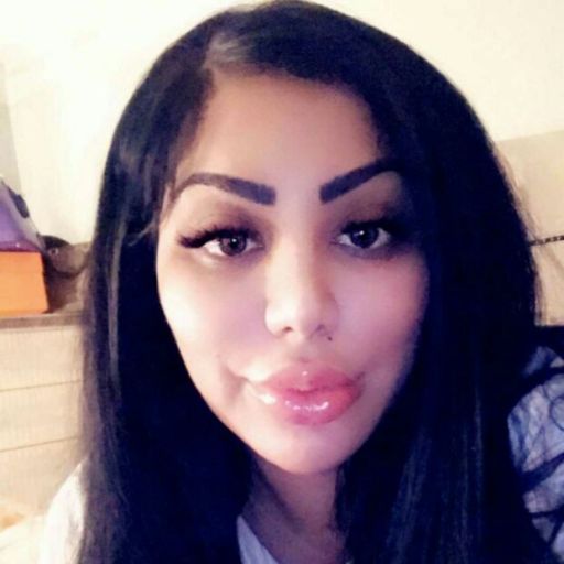 persianbaddie:  Thick bitch