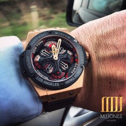 mjjwatches:  Earlier today, surfing with the awesome #Hublot