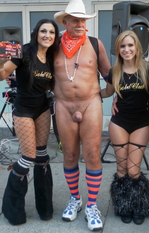 Naked Fun at Bay to Breakers, great CFNM