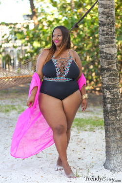 trendycurvy:  Plus Size Swimwear LookbookOutfit details on TrendyCurvy.comPhotographer: