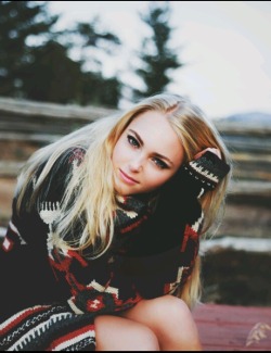 lilly-and-the-vineyard:  blissfulblankspace:  Annasophia Robb