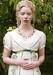 frodo-sam:  Emma Woodhouse + Outfits in EMMA. (2020) dir. Autumn