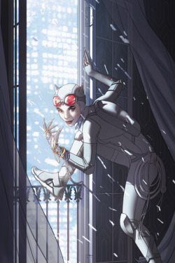 wscottforbes:Gotham City Sirens - Catwoman, Harley Quinn &