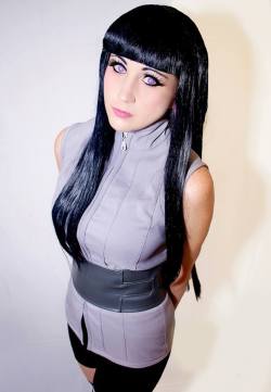 kamikame-cosplay:    Hinata Hyuuga from Naruto The Last by Paz