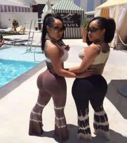 sexysfw:https://sexysfw.tumblr.com/