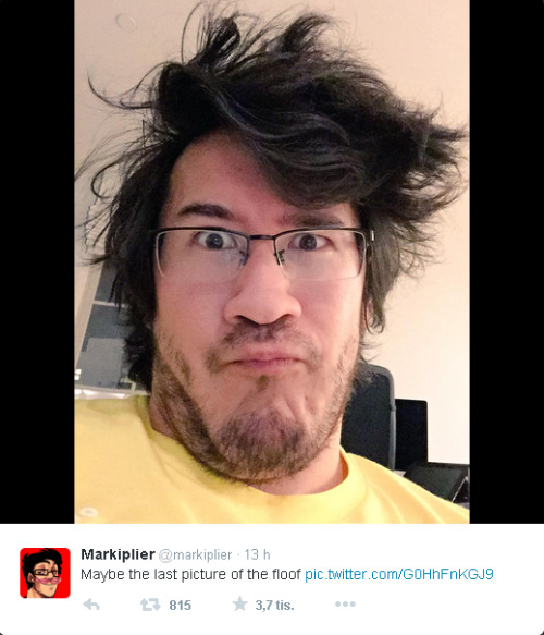cookiemcfumb:  Floofy hair 