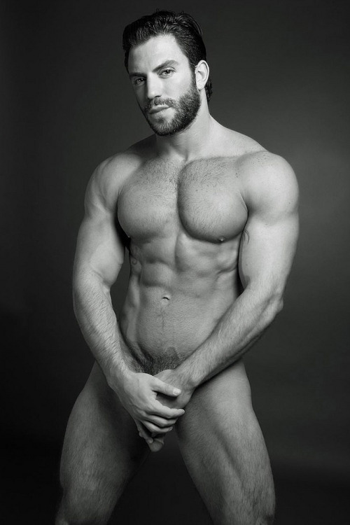 poloscap:  Avi Dar by Thomas Synnamon 001