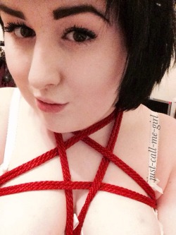 just-call-me-girl:  I love rope! And pretty pentagram harnesses