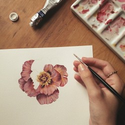 agnized:  agnized:  pollyfern:  Nearly there…#painting #flower