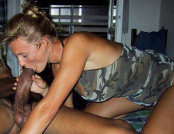 xcuckolding:  Wives doing very bad things to their significant