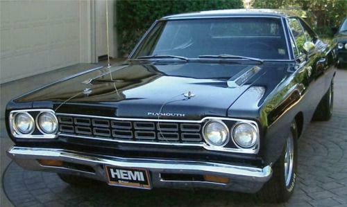 jacdurac:  1968 PLYMOUTH HEMI ROAD RUNNER ◾One of 107 Hardtop