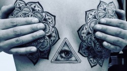 tattoos-and-modifications:  Trippysolo69 💀❤️ 