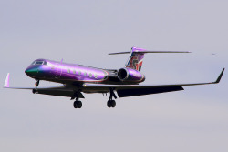 oh my goddit literally says “SEXYJET” and it has colour changing