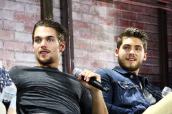 zacefronsbf:Dylan Sprayberry & Cody Christian at Comic Con