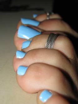 solecityusa:  She will make YOUR toes curl!