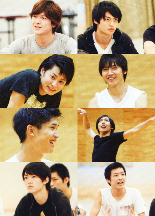 aokinsight:  Karasuno and Aobajousai actors at practice 