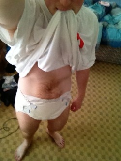 diaper-scort:  How I’m spending my morning and afternoon