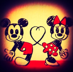 carolinachr:  minie and mickey on We Heart It - http://weheartit.com/entry/61589778/via/carolina_chilinganorojas