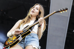 daniellehaims:  Haim perform on Day 2 of the Osheaga Music and