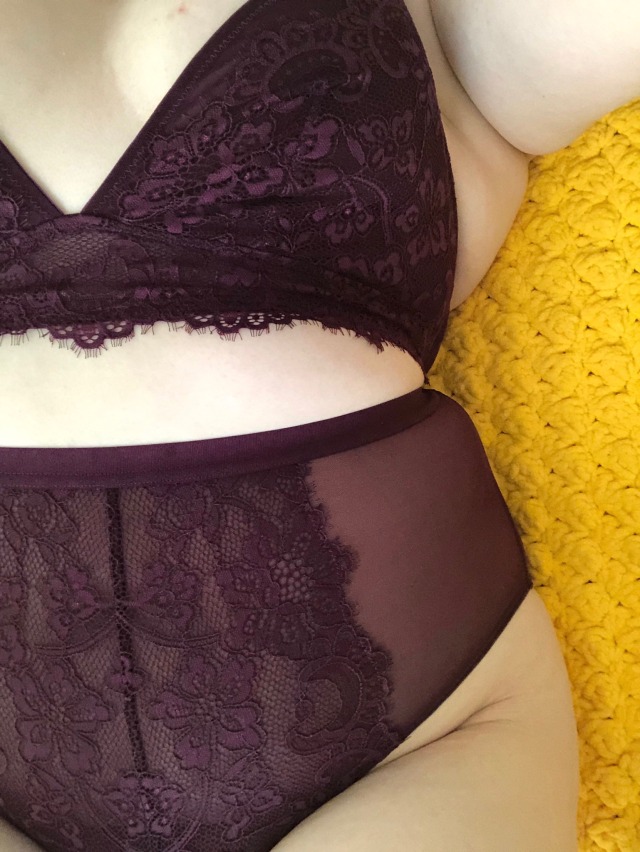 imreadyforfun:heatherbutthead-deactivated2021:Happy Sunday guys