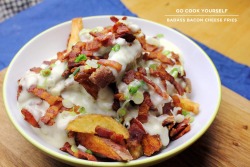 gocookyourself:  Badass Bacon Cheese Fries Leftover Fries / Cheese