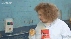 onlylolgifs:  Doritos finger cleaner 