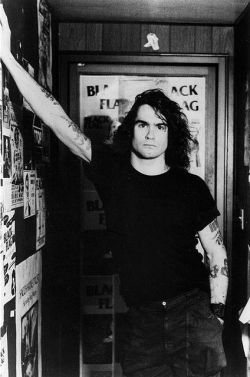 vaticanrust:Henry Rollins