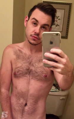 scruffyscruffies:J 28y/o California