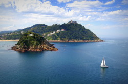 allthingseurope:  San Sebastian, Spain (by Ewa Olimpia Bieleńko)