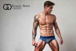    Adi Gillespie - Max Shredded Physique