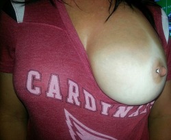 sandyc4fun:  How’s this for a Thursday Night Football pic?