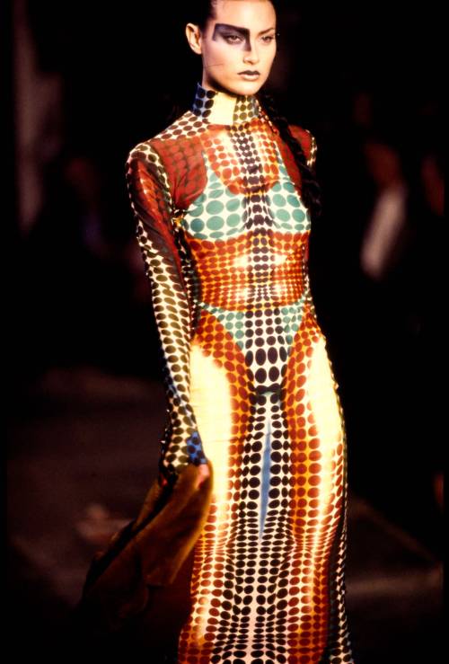sendommager:  Shalom Harlow at Jean Paul Gaultier fall/winter