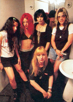 bad-attitude80s:  L7 with Joan Jett backstage at the Hollywood