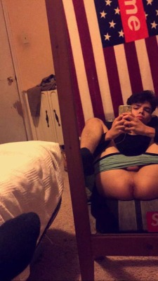 elliorr:  My cute tight virgin hole 