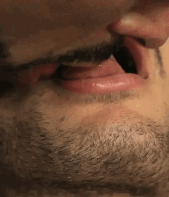 gmh69:Te como toda esa boquita!!! Mmm
