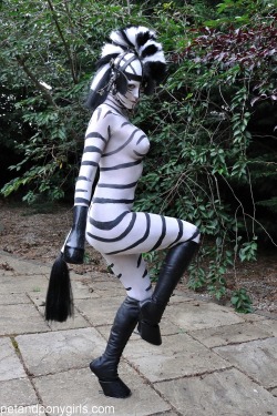 animal-play:  Not just a ponygirl… a zebra girl!