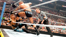 fishbulbsuplex:  Randy Orton vs. Christian
