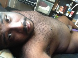 Hot, nerdy, hairy big black chub with that fat uncut piece makes