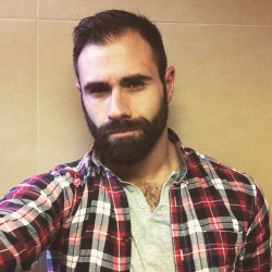 windsorman519:  Hot lumbersexual