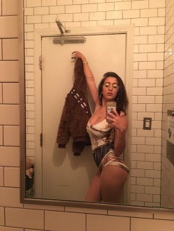 I looked goddamn fucking babe last night #dasbunkerstarwars