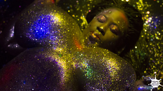 acp3d:  Ms. Gottalottabody - Glitterscape 